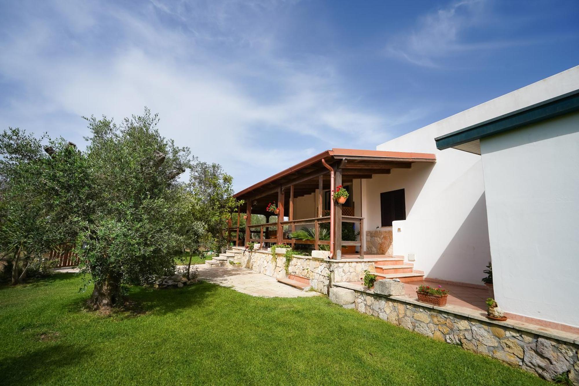 Casa Vacanza Russo Fernando 阿利米尼 外观 照片